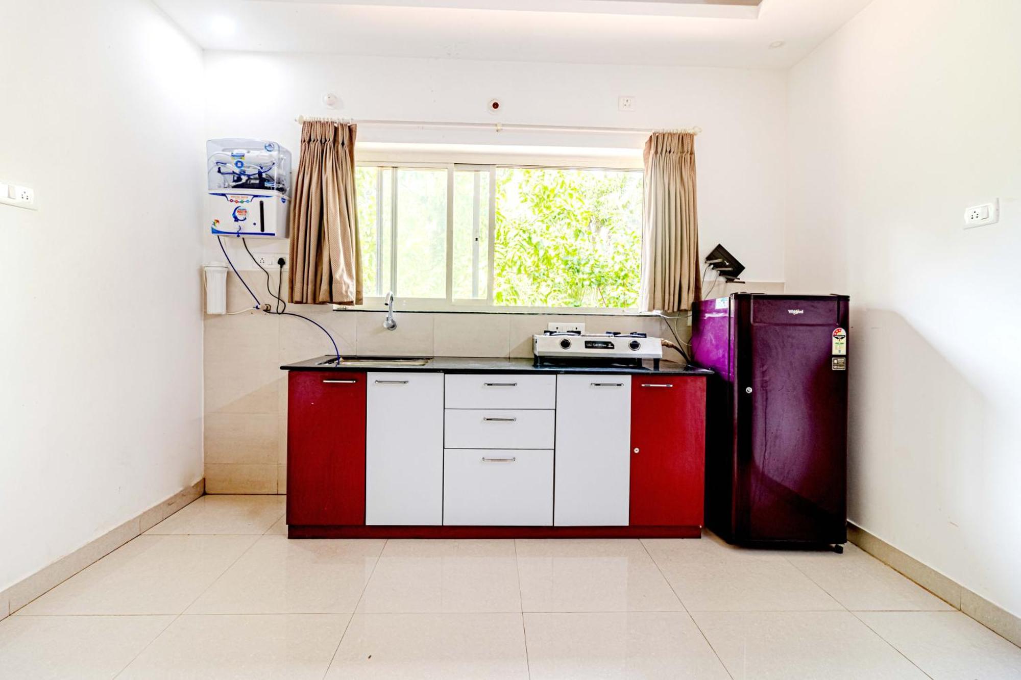 4Bhk Sparkling Apartment Near Beach Pool & Bar 2Bhkx2 Vagator Exterior photo